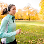 Słuchawki do biegania – dobre samopoczucie podczas treningu